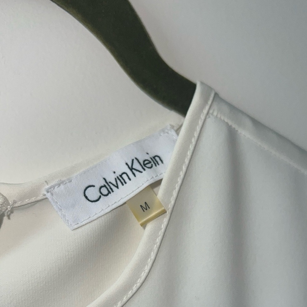 Calvin Klein top - Picture 2 of 6